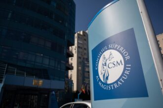 Reacția CSM, după ce deputații au decis pensionarea magistraților la 65 de ani CSM
