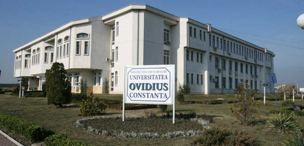 Viața după Bacalaureat în Constanța. Ce opțiuni au tinerii după ce au absolvit liceul 2 Viața după Bacalaureat în Constanța. Ce opțiuni au tinerii după ce au absolvit liceul index