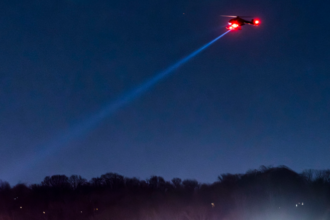 Tragedie aviatică/ Un avion cu 64 de oameni la bord s-a ciocnit cu un elicopter militar și s-a prăbușit în Washington VIDEO 679b28f7e803d image 2025 01 30 092335172 1