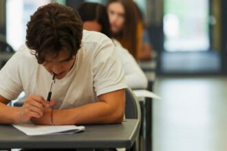 Proba de Bacalaureat la Limba maternă are loc astăzi. Este cea care încheie sesiunea de vară a examenului bac oral