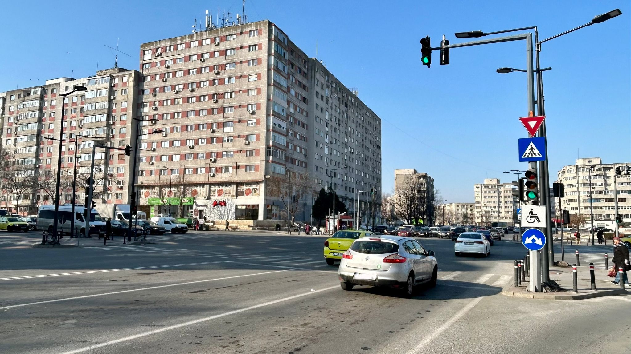 Se modifică semaforizarea în trei intersecții din municipiul Constanța 1 9 1