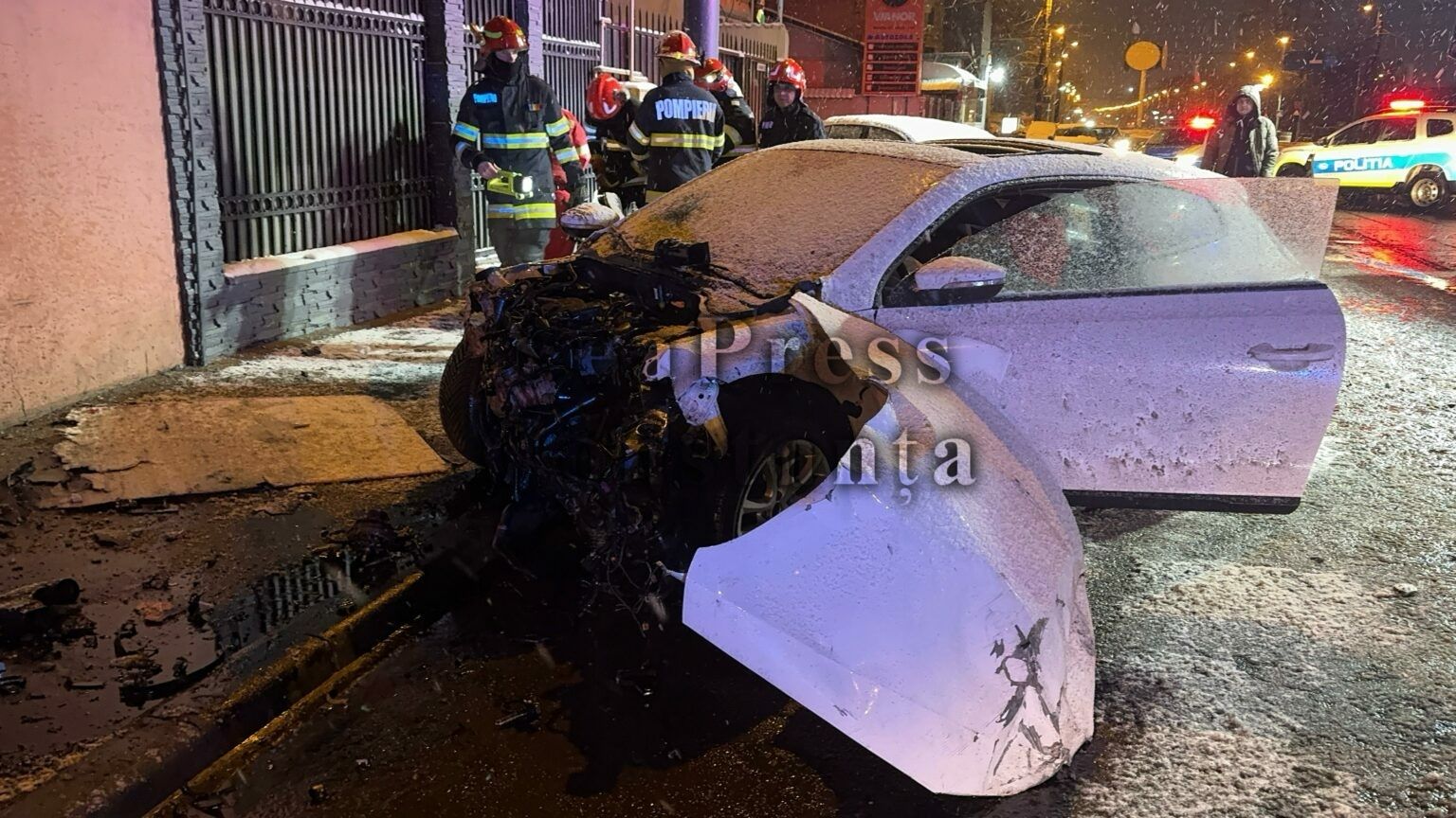 Copilul de 15 ani care a provocat accidentul din zona fostei Cora Brătianu a decedat la spital 104d53e4 430c 40dd ba0f 1c2cc684e297