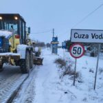 Autoritățile au acționat cu utilajele de deszăpezire pe drumurile județene VIDEO 2a368aef 95ec 4b73 947a 52ef78692818