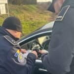 Cetățean ucrainean depistat de polițiștii de frontieră conducând un autoturism cu permis de conducere fals Imagine WhatsApp 2025 02 14 la 09.57.29 ddb6df73