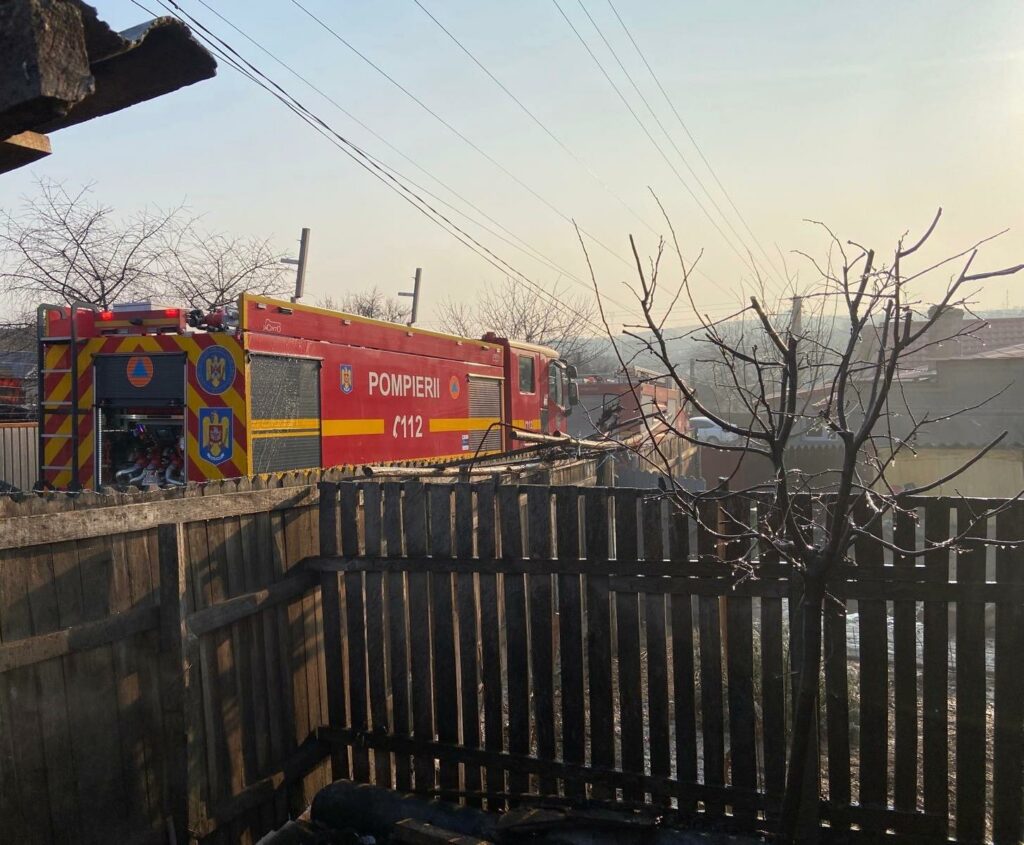 Incendiu puternic la o locuință din județul Tulcea/ O femeie a suferit arsuri Imagine WhatsApp 2025 02 25 la 10.07.35 1be06191