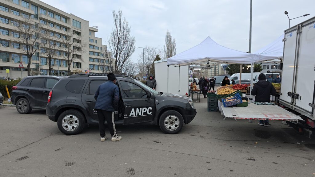 VIDEO ANPC a efectuat un control la târgul de la Pavilionul Expozițional/ Ce nereguli au fost găsite Imagine WhatsApp 2025 02 28 la 15.02.29 0113527b