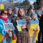 FOTO VIDEO Protest pentru Ucraina, în Parcul Arheologic din Constanța, la trei ani de la invazie WhatsApp Image 2025 02 23 at 14.20.41