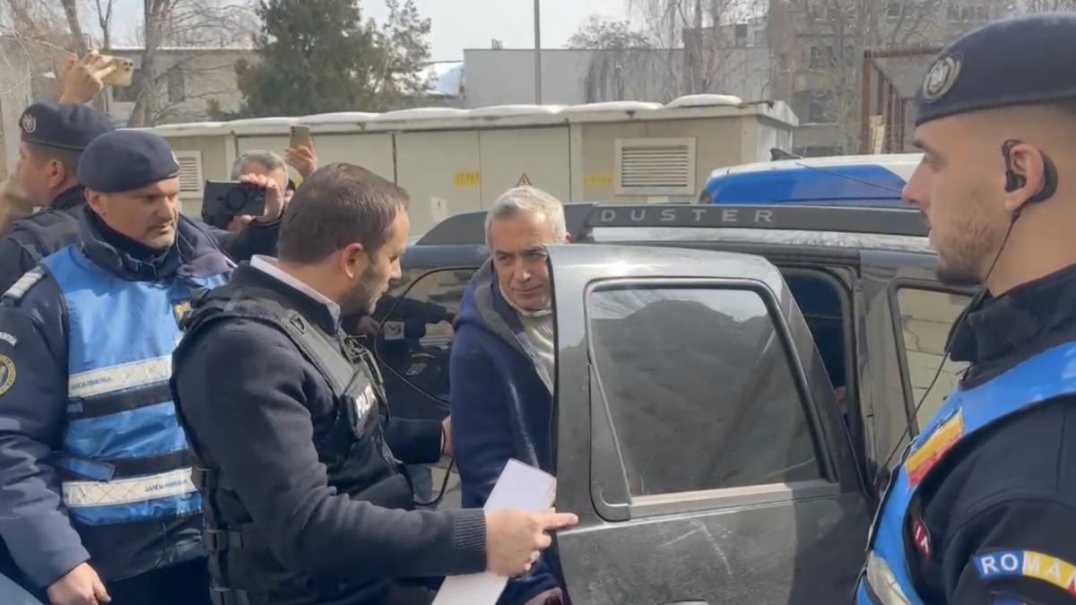 Surse: Georgescu va fi audiat ca suspect/ E acuzat de „implicare activă în sprijinirea și aderarea la o organizație extremistă” georgescu 2