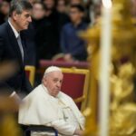 Papa Francisc rămâne internat în spital/ Vaticanul publică noi detalii despre starea de sănătate a Suveranului Pontif papa francisc ramane internat in spital vaticanul publica noi detalii despre starea de sanatate a suveranului pontif 952659