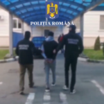 Un tânăr a fost reținut după ce a jefuit o vârstnică într-un cimitir din Constanța VIDEO tt