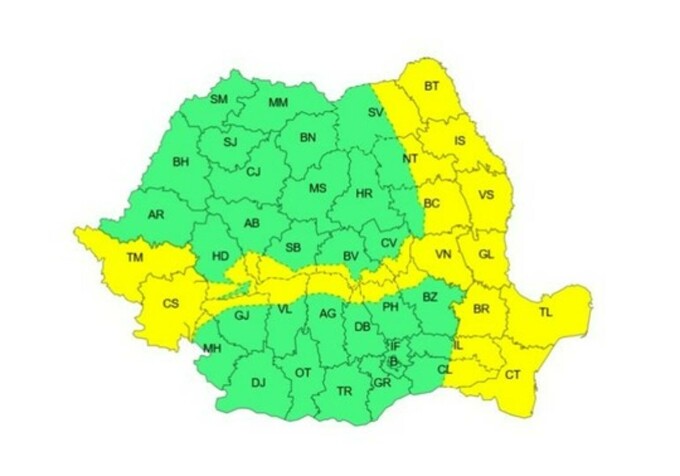 Cod galben de vânt puternic și ploi torențiale în România / Rafalele vor ajunge și la 50-60 km/h 62530075