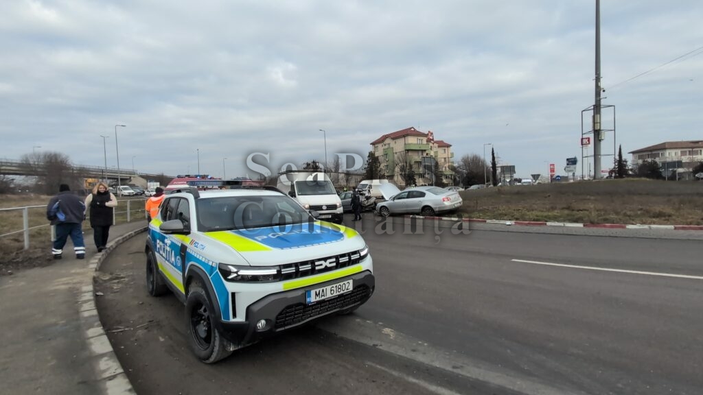 FOTO VIDEO Accident rutier între 3 autoturisme şi un camion, la ieşire de pe autostrada A4 UPDATE 7b370a0b 7a1b 4606 ab00 27eb71e4432b Copy 1