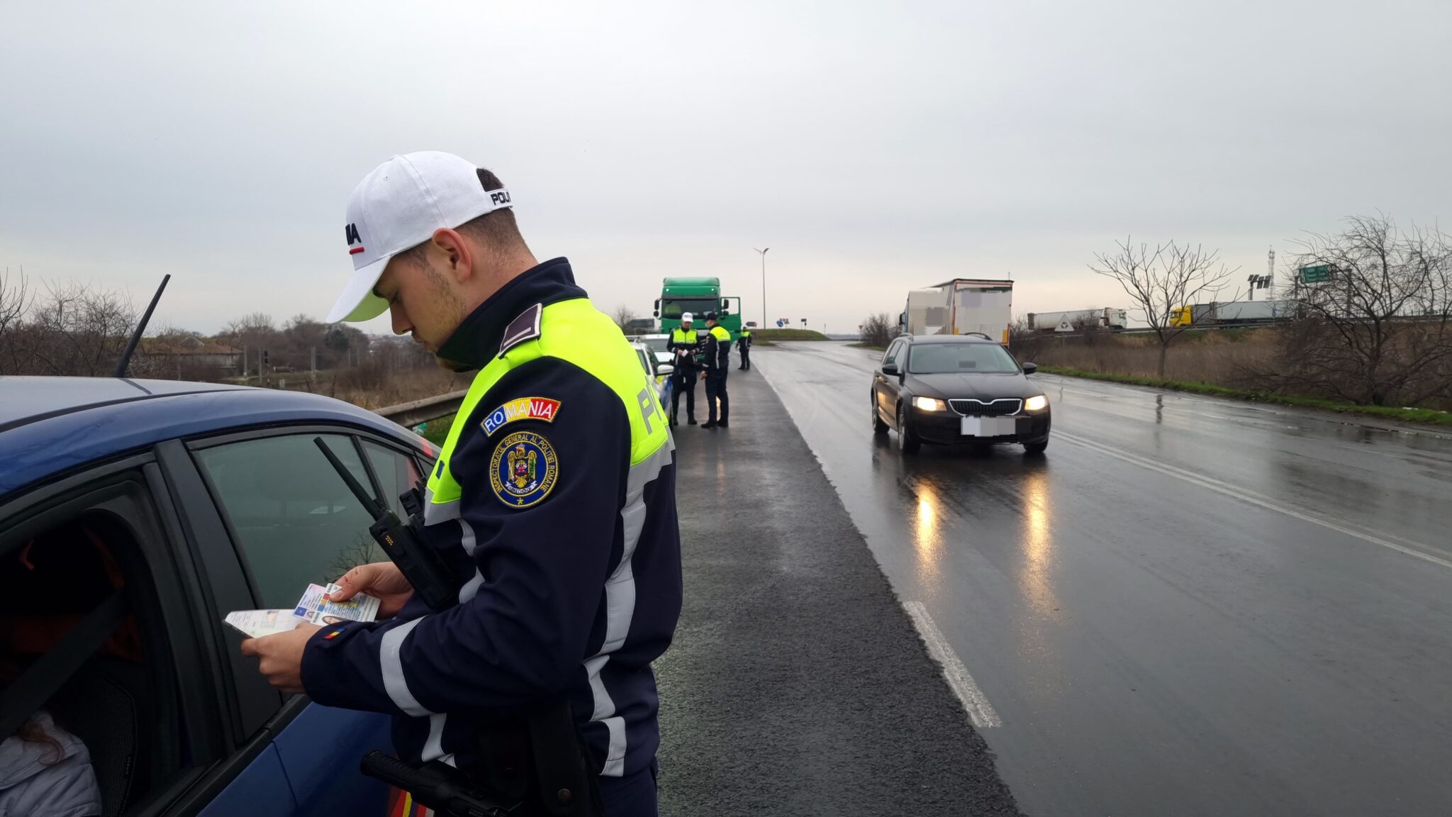 Polițiștii au aplicat 24 de amenzi în Portul Constanța: Nouă au fost pentru nepurtarea centurii de siguranță Imagine WhatsApp 2025 03 13 la 15.51.05 fce14782