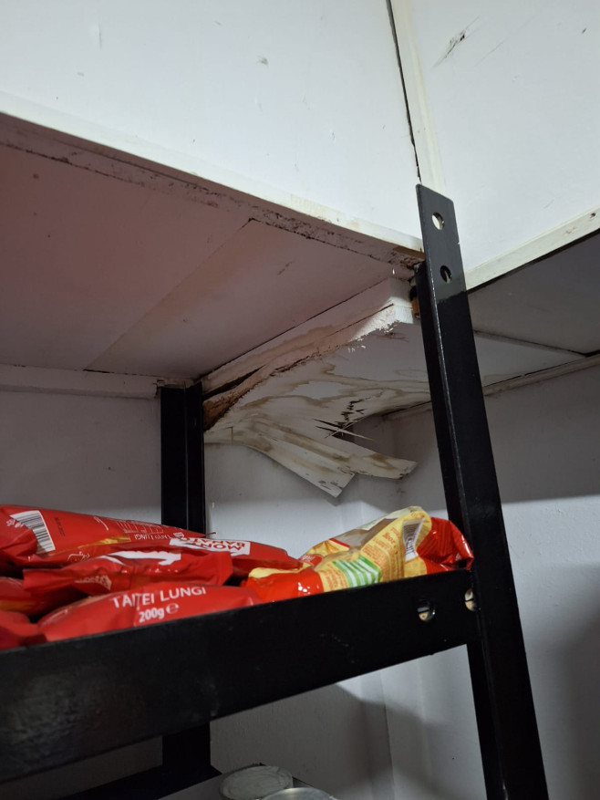 FOTO Controale ANPC pe Valea Prahovei: Zeci de unităţi de cazare, restaurante şi magazine sancţionate / Amenzi de aproape 1,2 milioane de lei 4 FOTO Controale ANPC pe Valea Prahovei: Zeci de unităţi de cazare, restaurante şi magazine sancţionate / Amenzi de aproape 1,2 milioane de lei PTY1OCZoYXNoPWIyYmY2NzI4ODcwMDEzZjViMzk0ZGI1OGY3NzEwMWUz.thumb