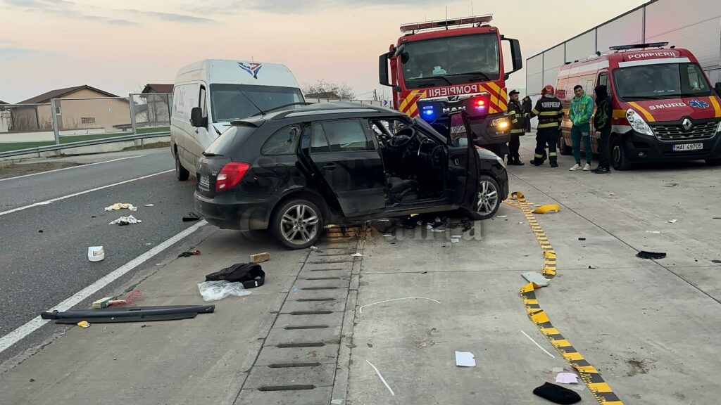 FOTO VIDEO Accident rutier grav la ieșire din Lumina/ Un bărbat a decedat c1c104cd 2960 450b 96ea 19c0a23e7783 1