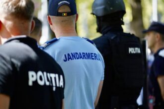 Un turist englez, prins cu droguri la un festival din Mamaia, a fost CONDAMNAT cu suspendare politie plaja ecopolitic.ro