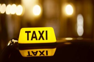 Țeapă de la clienți pentru un taximetrist din Tulcea: și-a plătit singur cursa / Decizia magistraților este șocantă taxi