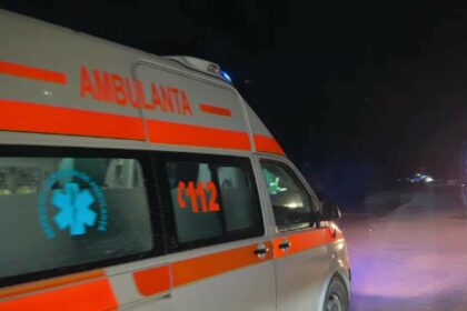 Accident rutier la ieșire din Cobadin: Două victime, după ce un autoturism s-a răsturnat 62517400