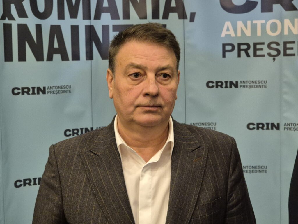 FOTO VIDEO Crin Antonescu și partidele care îl susțin, conferință de presă la Constanța TEXT LIVE 3 FOTO VIDEO Crin Antonescu și partidele care îl susțin, conferință de presă la Constanța TEXT LIVE 6df25cc6 54fe 4f49 9c1a 8464123e7459