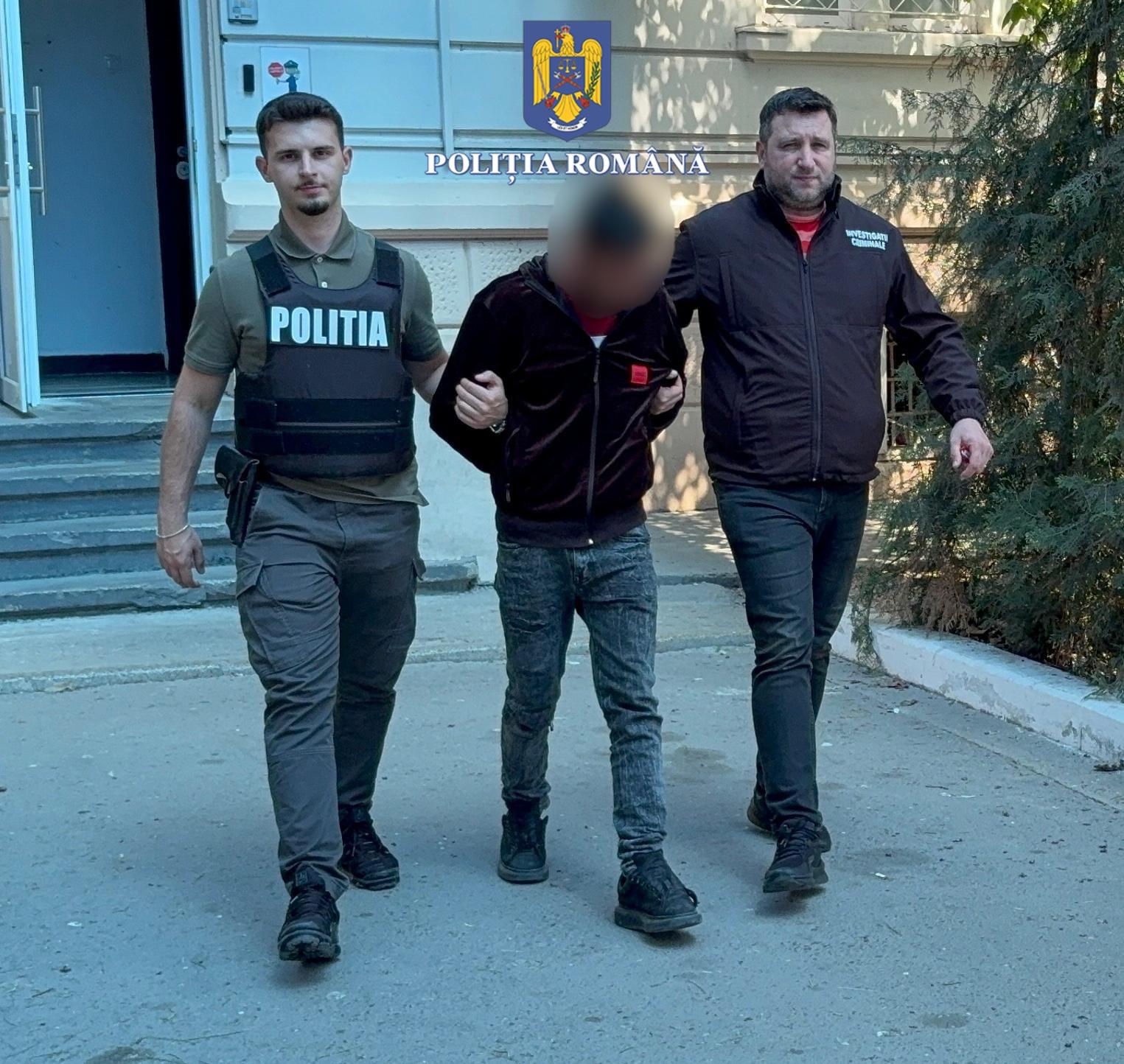 Bărbat condamnat pentru relații cu un minor, prins de poliție în Negru Vodă 705b2253 2752 4d8d 9057 62bacd4d2371
