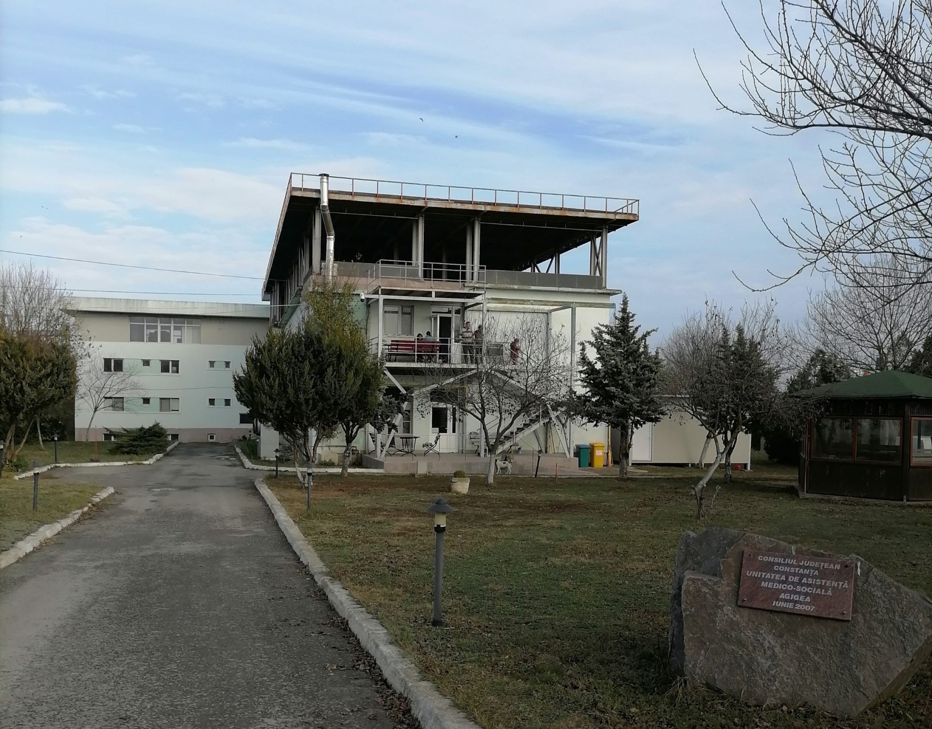 După un deceniu de blocaje, Consiliul Județean Constanța reia lucrările la centrul pentru pacienții cu Alzheimer Galerie foto UAMS Agigea 01 scaled 1