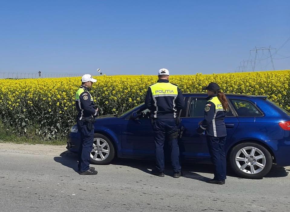 Acțiune de prevenire a accidentelor și a furturilor, în prima zi de Paște WhatsApp Image 2025 04 20 at 12.10.43 1