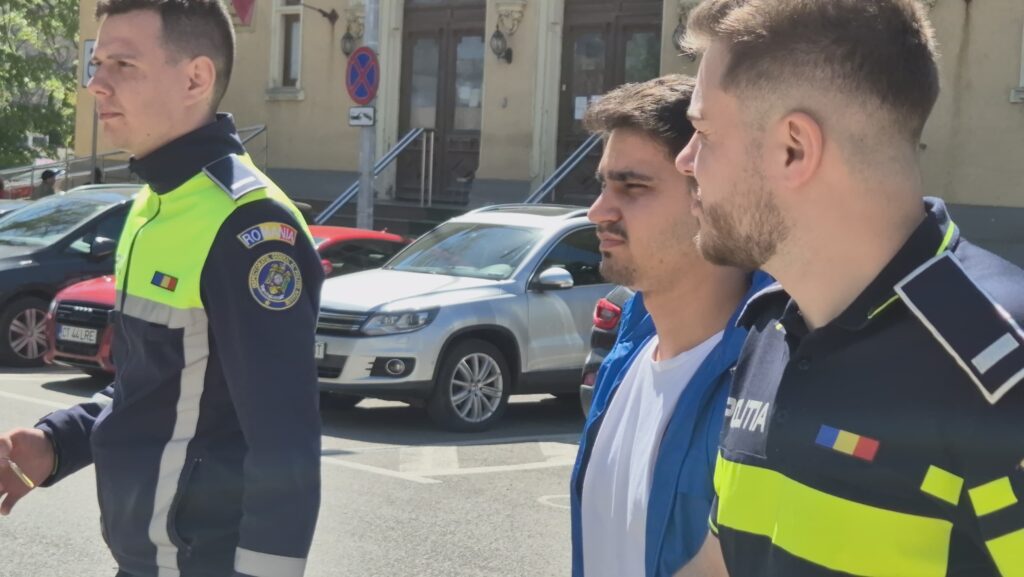 UPDATE MINUTA Autorul accidentului soldat cu moartea a doi tineri din Mamaia, în arest încă 30 de zile 6 UPDATE MINUTA Autorul accidentului soldat cu moartea a doi tineri din Mamaia, în arest încă 30 de zile aaca8a34 b559 4394 bea0 1dc0b26700d6