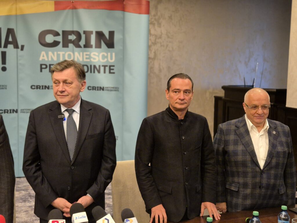 FOTO VIDEO Crin Antonescu și partidele care îl susțin, conferință de presă la Constanța TEXT LIVE 7 FOTO VIDEO Crin Antonescu și partidele care îl susțin, conferință de presă la Constanța TEXT LIVE d4ad4509 440d 42fe 9ad2 133b88eafe58