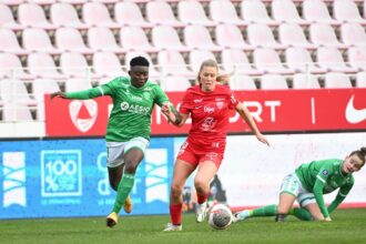 Fotbal feminin: Un fals medic a cerut, sub pretextul efectuării unui control antidoping, lenjeria intimă a două jucătoare de la echipa Dijon fotbal feminin