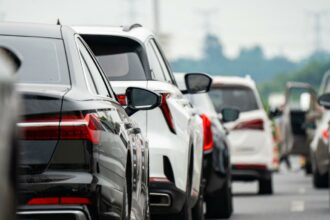 Începe Programul Rabla 2025 pentru persoane juridice/ Statul alocă 670 de milioane de lei pentru mașini noi valoarea ecotichetului pentru programul rabla 2025 creste la 7 500 de euro anuntul ministrului mediului 963809