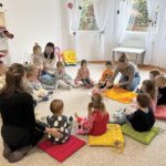 O grădiniță din Constanța, obligată de instanță să plătească 25.000 de euro/ O îngrijitoare a provocat arsuri grave unei fetițe MINUTA 01 happy blur