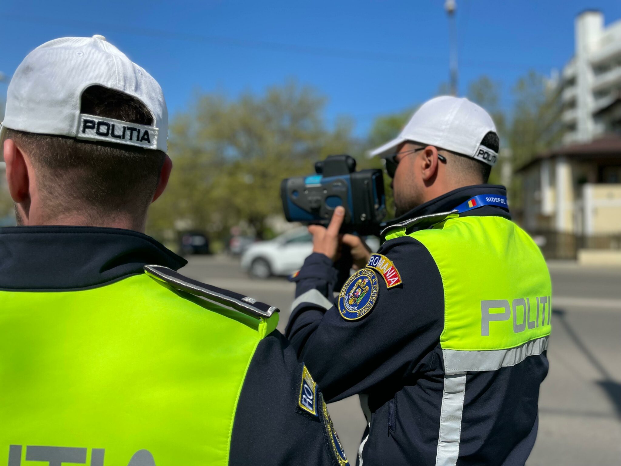 Polițiștii constănțeni au dat amenzi de peste 390.000 de lei pentru depășirea limitei legale de viteză 01ff6f6c 90c6 4a0e 9e17 87092b426338