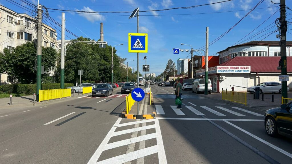 O nouă trecere de pietoni cu scuar a fost amenajată pe bulevardul Aurel Vlaicu 1 2 32