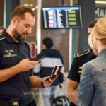 O femeie s-a ales cu dosar penal după a încercat să scoată trei minori din țară cu acte false 1747469212414 1 S4