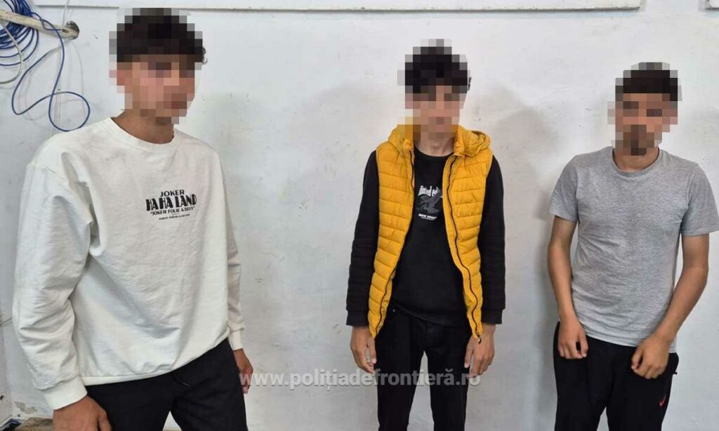 Bărbat de 62 de ani, arestat preventiv după ce a fost prins de poliţiştii de frontieră că transporta migranţi din Afganistan 2 Bărbat de 62 de ani, arestat preventiv după ce a fost prins de poliţiştii de frontieră că transporta migranţi din Afganistan 1748069540269 583 S4