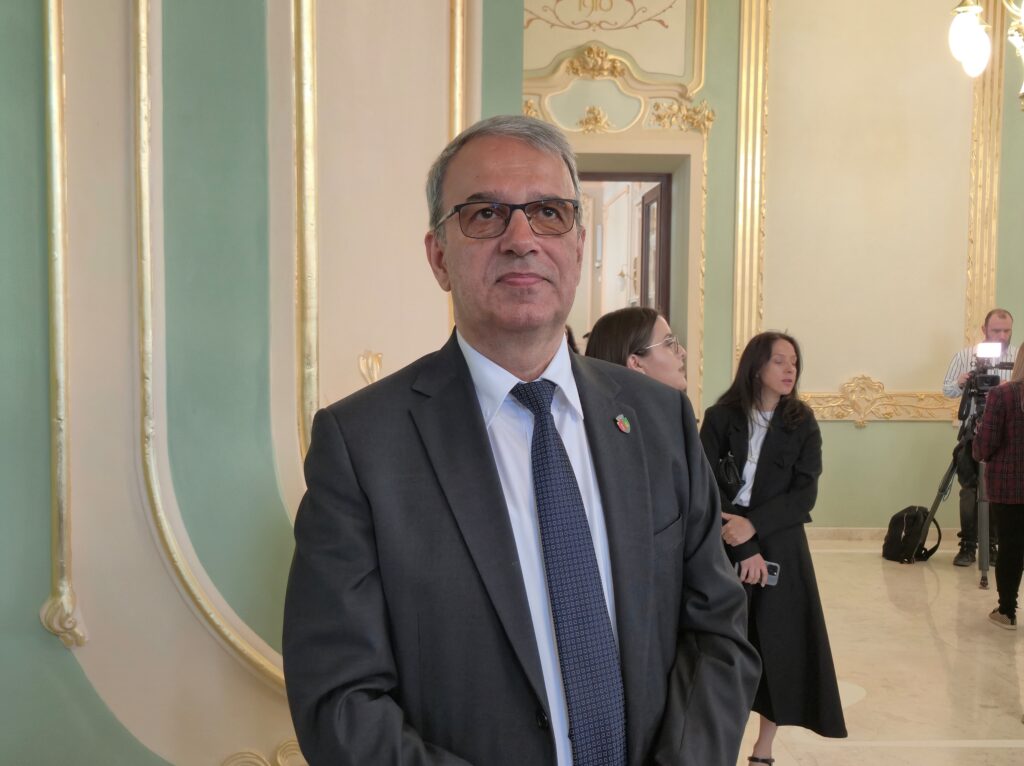 FOTO VIDEO Așteptarea a luat sfârșit! Cazinoul Constanța își deschide porțile publicului 2 FOTO VIDEO Așteptarea a luat sfârșit! Cazinoul Constanța își deschide porțile publicului 4440c9da cfdb 4ab2 a0ac 4f90bcfa56db