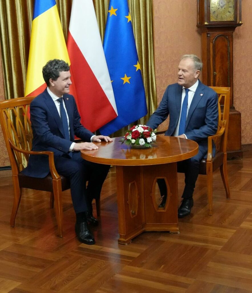FOTO Nicușor Dan, primit la Varșovia de premierul Poloniei, Donald Tusk 2 FOTO Nicușor Dan, primit la Varșovia de premierul Poloniei, Donald Tusk 500130473 18144246862385573 646992209484155931 n