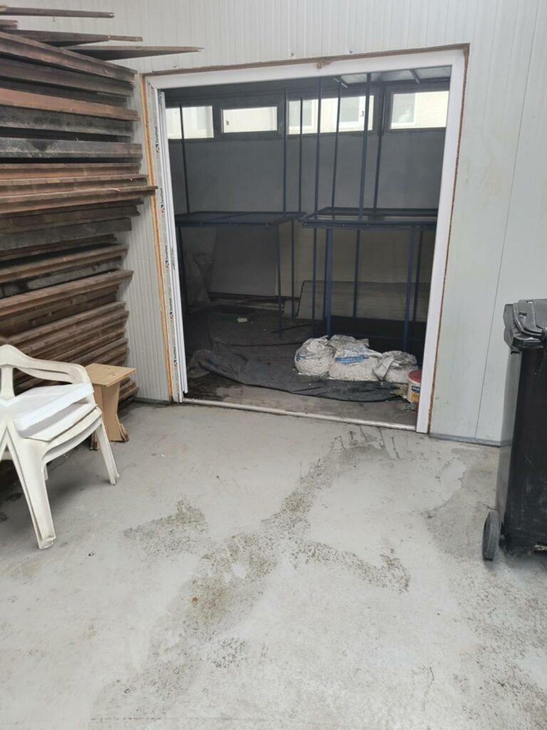 Protecția Consumatorului a închis Piața Unirii din Constanța/ Inspectorii au găsit deficiențe grave 8 Protecția Consumatorului a închis Piața Unirii din Constanța/ Inspectorii au găsit deficiențe grave 557a5837 6997 410f b769 5c083a156d8e 1