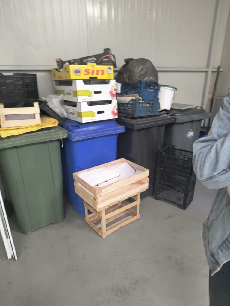 Protecția Consumatorului a închis Piața Unirii din Constanța/ Inspectorii au găsit deficiențe grave 9 Protecția Consumatorului a închis Piața Unirii din Constanța/ Inspectorii au găsit deficiențe grave 583e0f81 5996 409c bbdd b924bcf97680