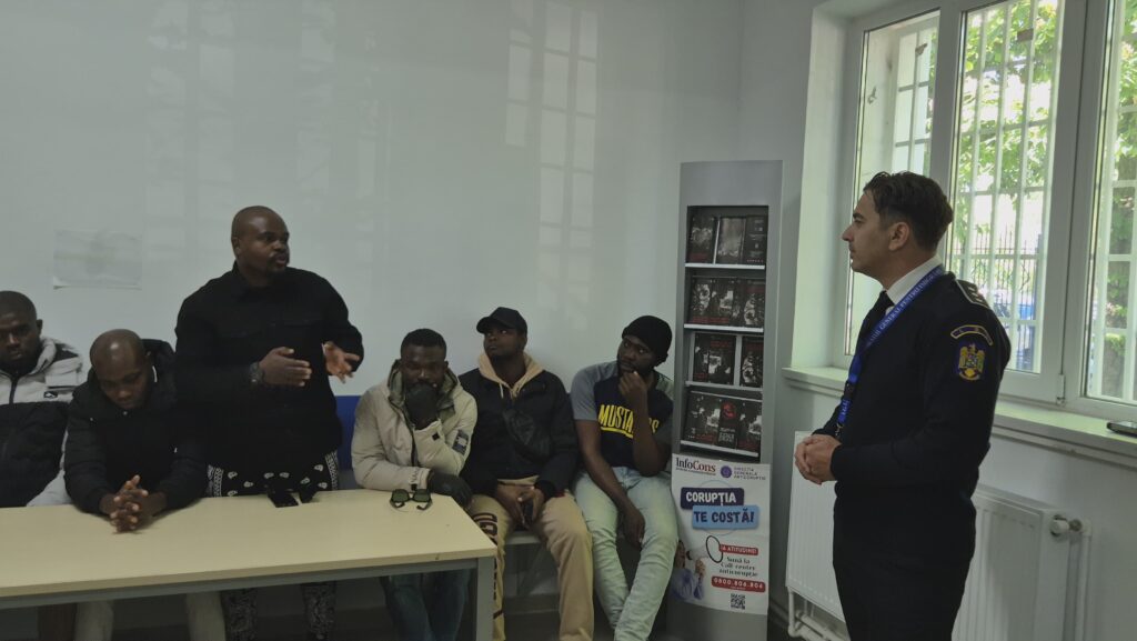 FOTO VIDEO IPJ Constanța, activitate desfășurată alături de imigranții din județ 6 FOTO VIDEO IPJ Constanța, activitate desfășurată alături de imigranții din județ 5df5cd5b 756a 4cdf 915c 1fbe5b922bb5