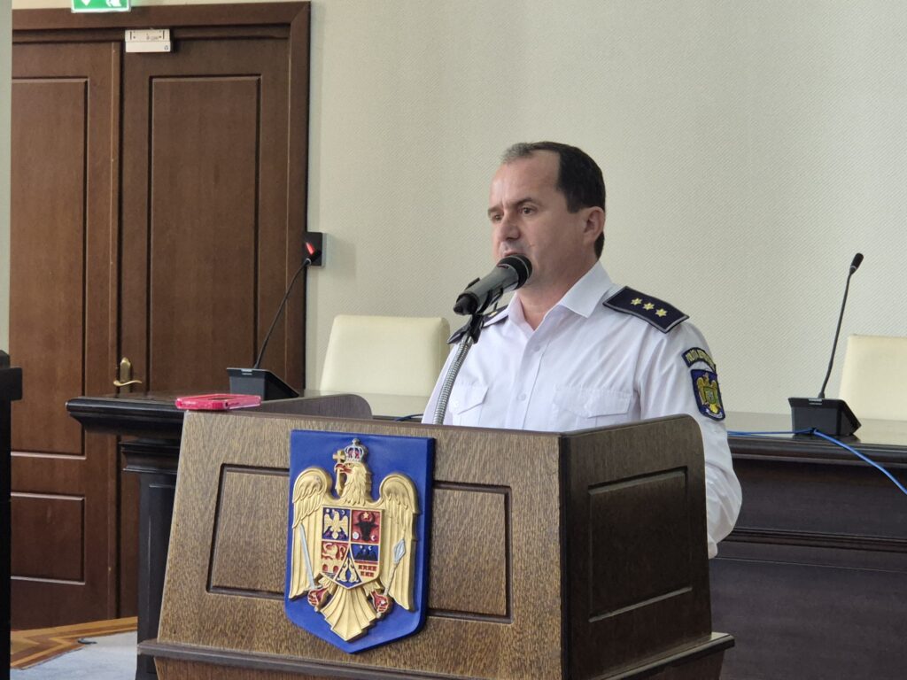 FOTO VIDEO Colegiul Prefectural prezintă activitățile desfășurate pentru deschiderea sezonului estival LIVE TEXT 16 FOTO VIDEO Colegiul Prefectural prezintă activitățile desfășurate pentru deschiderea sezonului estival LIVE TEXT 6419b8da b18f 427f af88 1b47c66e4b0b