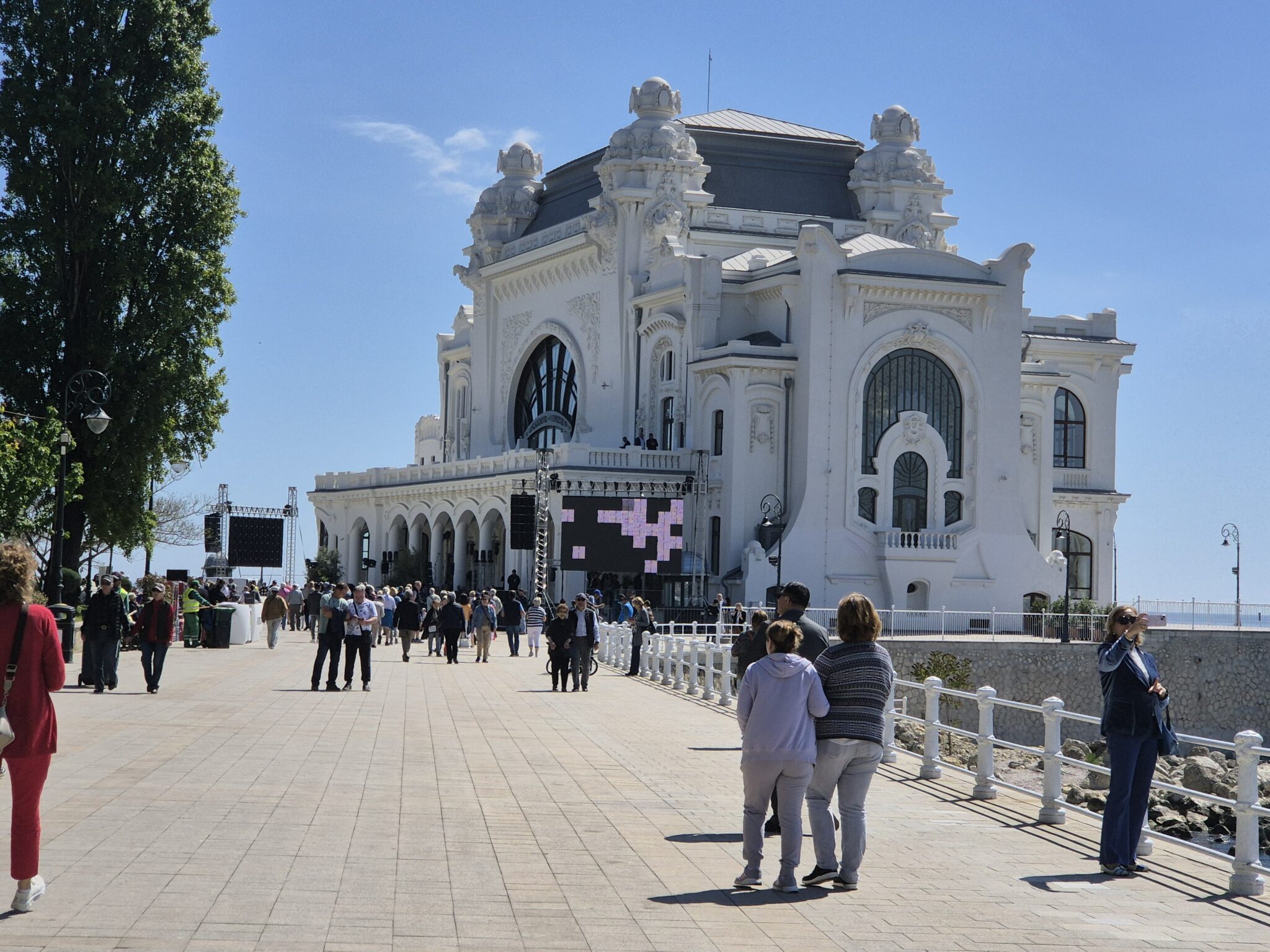 FOTO VIDEO Așteptarea a luat sfârșit! Cazinoul Constanța își deschide porțile publicului 76eb1d37 9208 406a 9066 82ba7fa42750