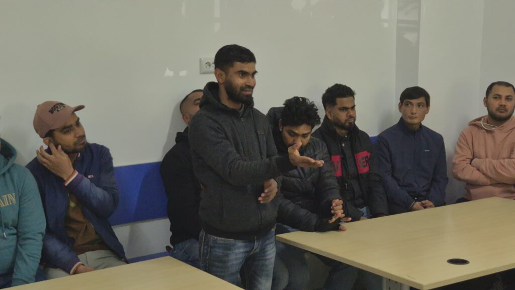 FOTO VIDEO IPJ Constanța, activitate desfășurată alături de imigranții din județ 5 FOTO VIDEO IPJ Constanța, activitate desfășurată alături de imigranții din județ 7b8bc526 8b48 45c2 8f3f c987d024cdc4