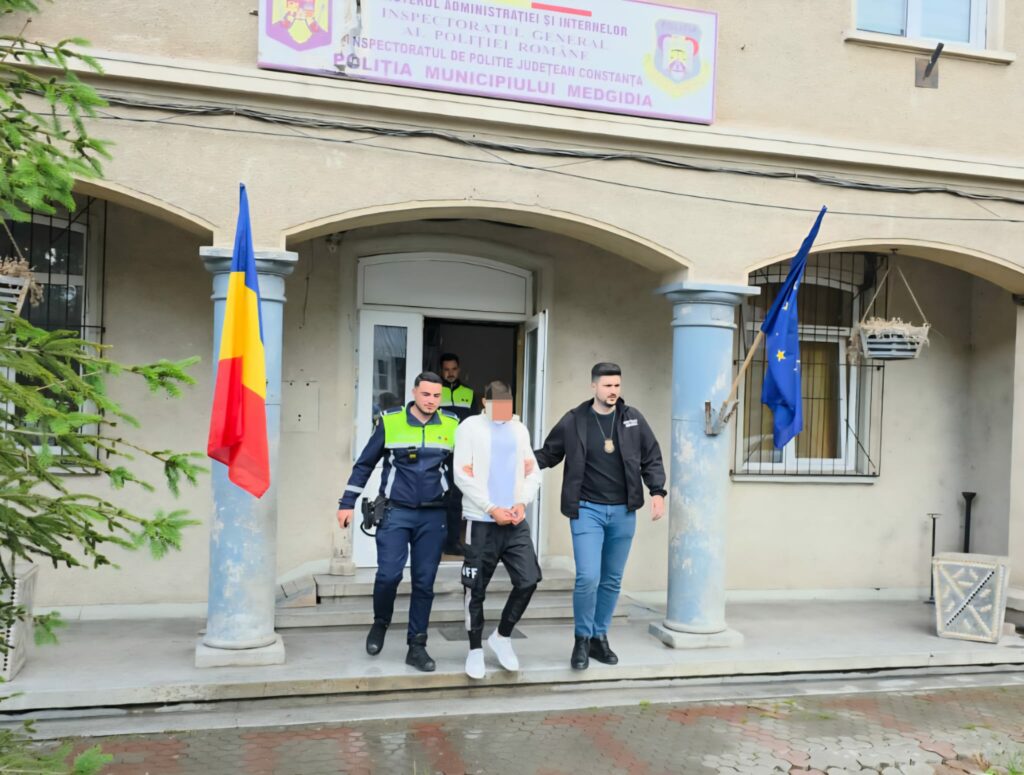 VIDEO Un tânăr de 21 de ani din Galați, condamnat pentru act sexual cu un minor și pornografie infantilă, identificat în Medgidia 8a66ce2f d496 4deb 96af 6d327906d51d