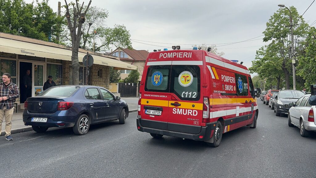 FOTO VIDEO Atac sângeros în Eforie Nord! Un bărbat și-a înjunghiat în gât concubina, după care ar fi încercat să se sinucidă 11 FOTO VIDEO Atac sângeros în Eforie Nord! Un bărbat și-a înjunghiat în gât concubina, după care ar fi încercat să se sinucidă 9cb5bd9e 8cf8 4167 910c 111680a9e281
