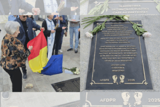 FOTO VIDEO Placa memorială dedicată deținuților politici care au participat la refacerea Cazinoului, dezvelită pe faleză Design fara titlu 26