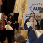 VIDEO Religia - singura armă de campanie a partidului AUR / Le pasă politicienilor de rușinea provocată ierarhilor? Image Editor 2025 05 11T223709.441