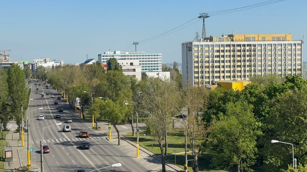 FOTO VIDEO 1 Mai: Trafic lejer la primele ore în stațiunea Mamaia Imagine WhatsApp 2025 05 01 la 09.49.51 58cfadfc 1