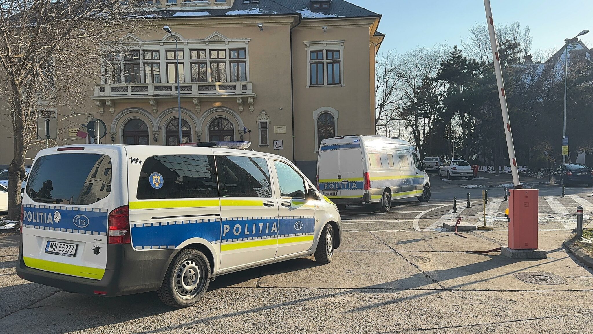 Un tânăr de 24 de ani, REȚINUT pentru tentativă de OMOR în urma unui scandal Imagine WhatsApp 2025 05 09 la 11.45.21 c66f413d