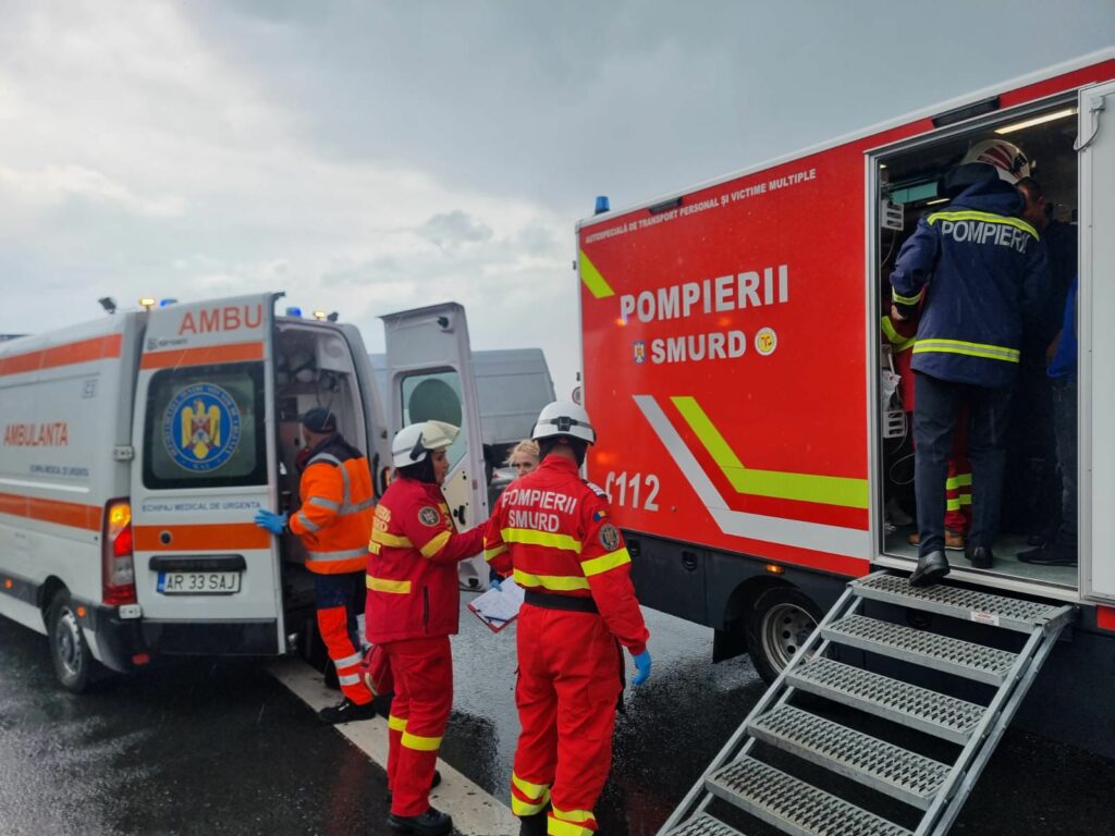 FOTO VIDEO Carambol pe autostrada A1, la Nădlac: Planul Roșu activat după un accident cu victime multiple UPDATE Imagine WhatsApp 2025 05 15 la 16.38.32 e9094a63